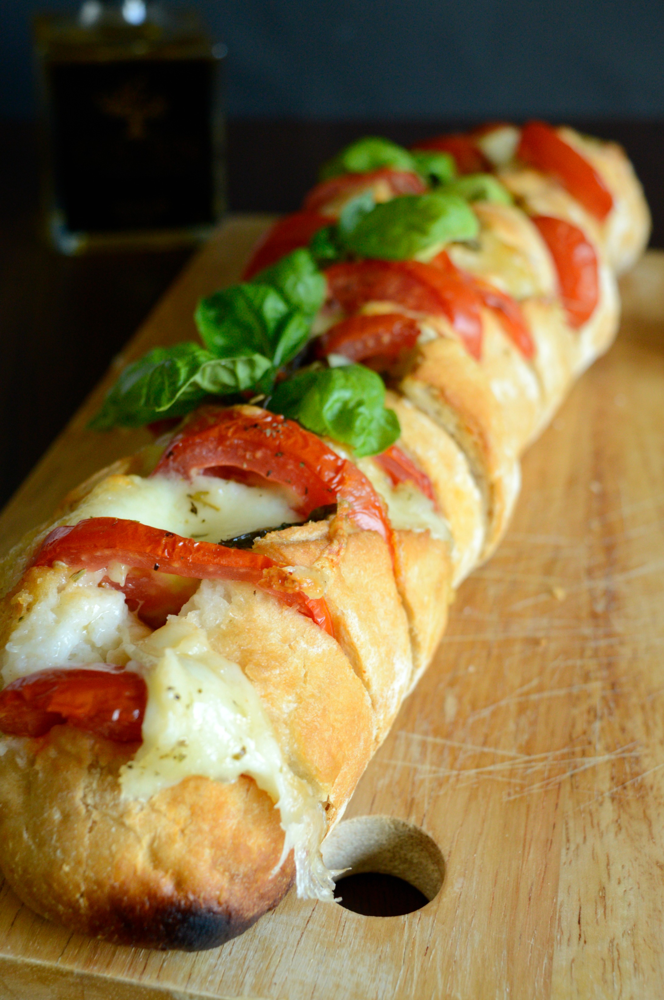 Ciabatta Partybrot Mit Tomate Mozzarella Und Basilikum — Rezepte Suchen