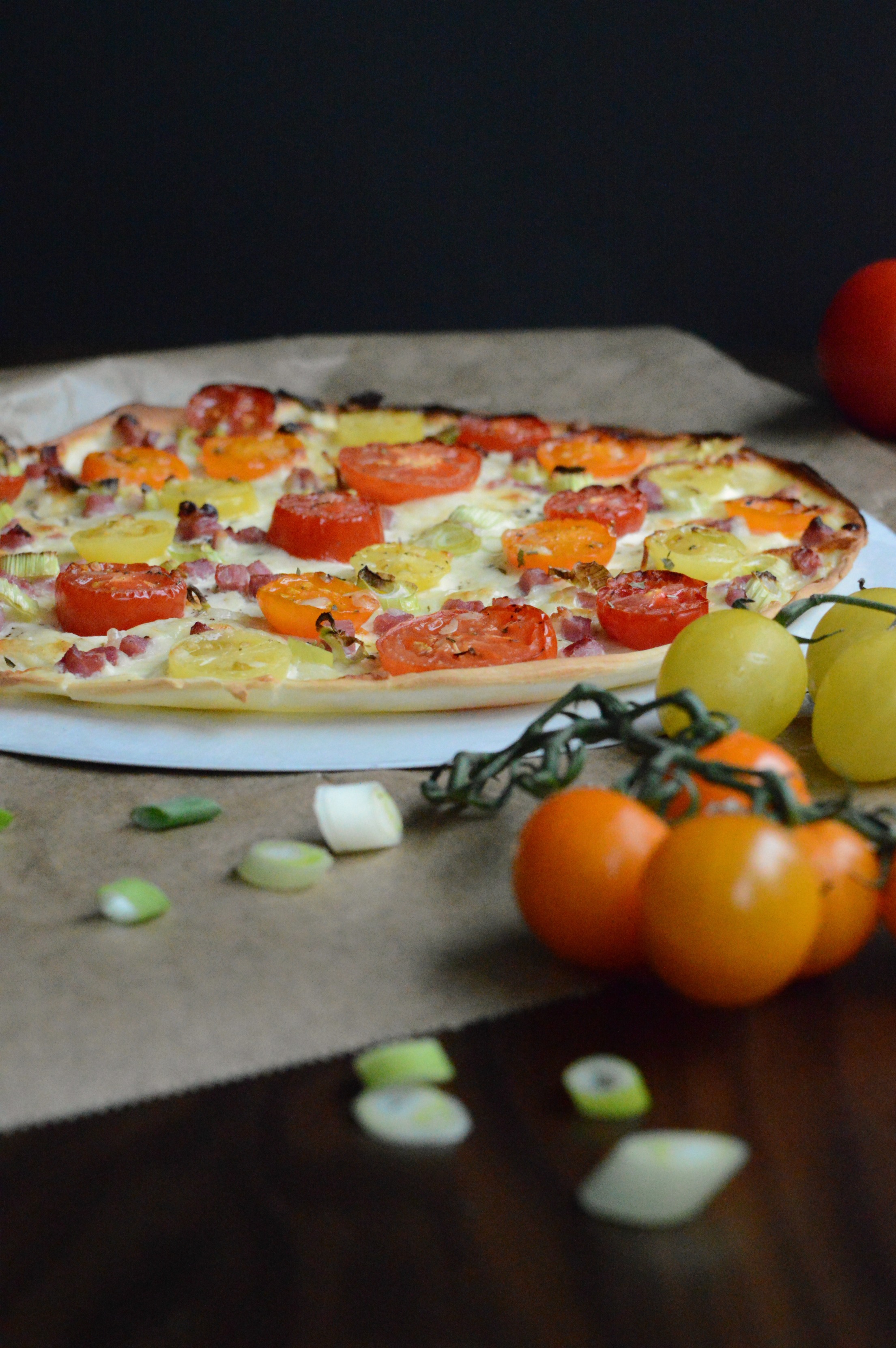 Tomaten-Flammkuchen