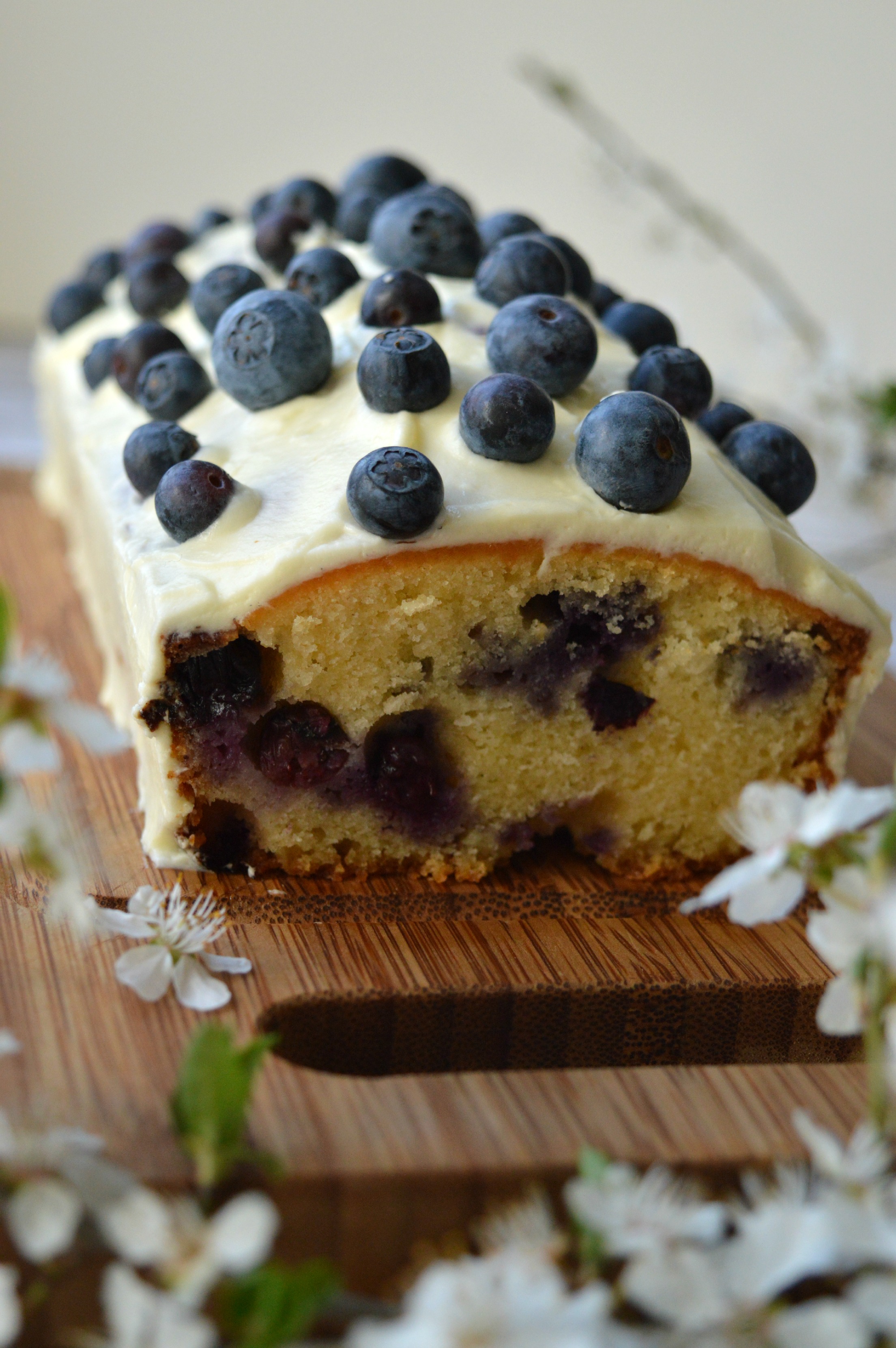 Blaubeer-Frischkäse-Kuchen | fabelhafte-desserts.de