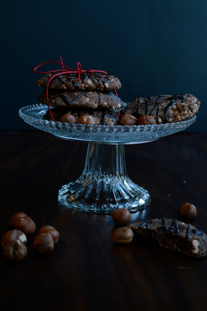Schokoladen-Haselnuss-Cookies